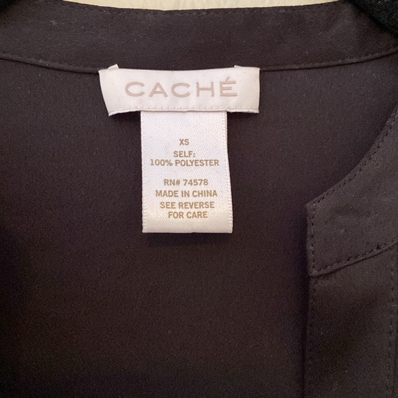 Cache Black Silky Faux Leather Epaulets Sleeveless Tank w/ V Neck & Pockets - Picture 3 of 6